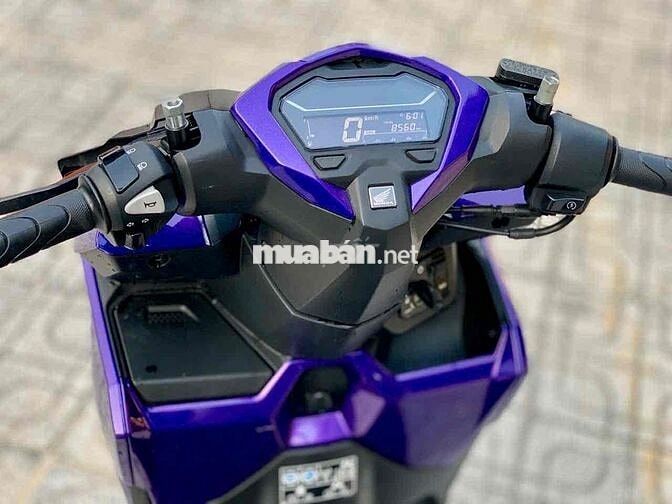 Honda Vario 2024 Tím 8000 km