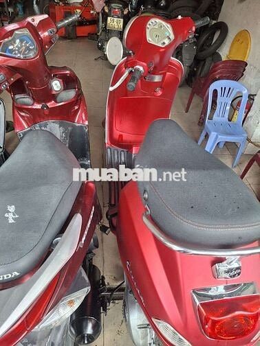 Honda Vespa Đỏ