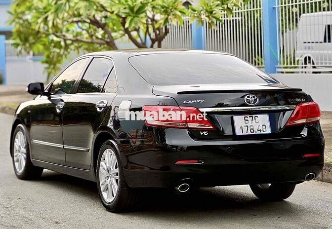 Toyota Camry 3.5Q V6 2009, xe rất đẹp, máy zin.
