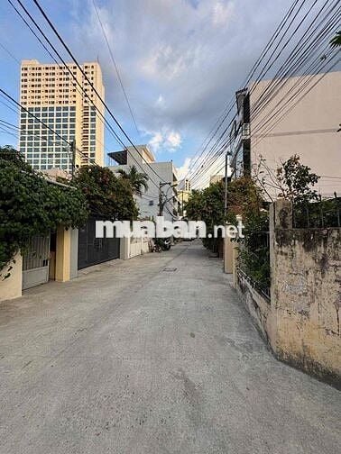 174m2 Đất Dương Hiến Quyền  Cách Biển 200m Nha Trang Giá 52tr/m2