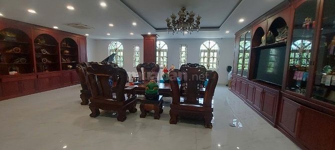 Cho thuê nhà KDC Huy Hoàng ,  đường 40m , thông nhiều hướng  