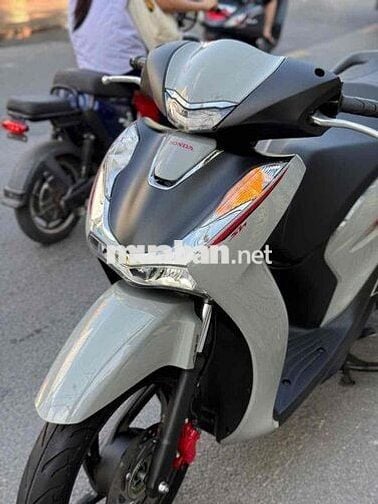 SHVN 125 ABS 2025 odo 5000km bstp 9 chủ