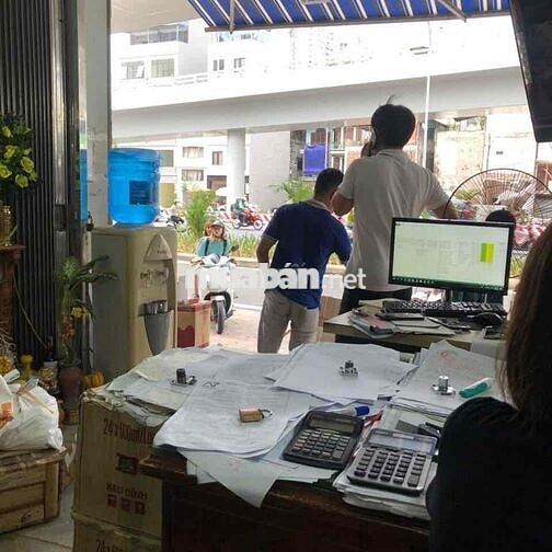Kho và bán hàng Nữ tại Trường Chinh, Thanh Xuân- L