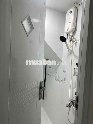 CHO THUE NHÀ 3 TẦNG HẺM XE HƠI