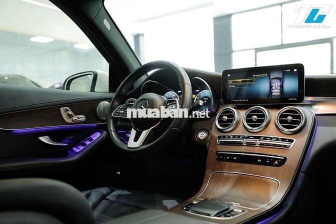 Mercedes GLC200 4Matic 2022 Trắng siêu lướt