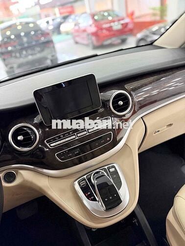 Mercedes-Benz V220D 2015 Đen 78000 Miles