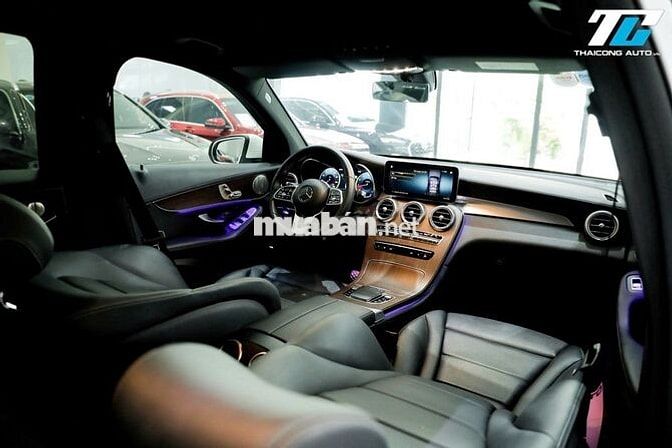 Mercedes GLC200 4Matic 2022 Trắng siêu lướt