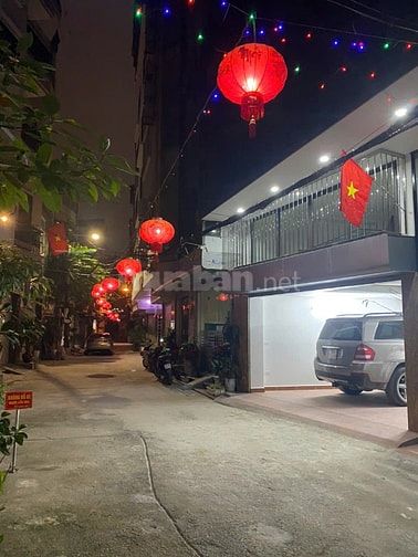 Chính chủ cho thuê 2 tầng nhà để làm văn phòng công ty. 