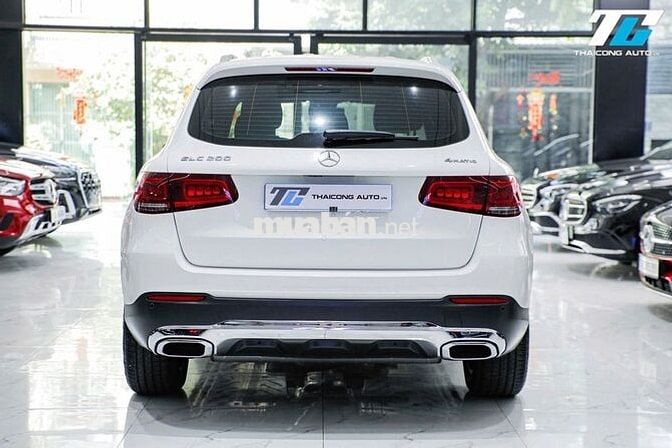Mercedes GLC200 4Matic 2022 Trắng siêu lướt