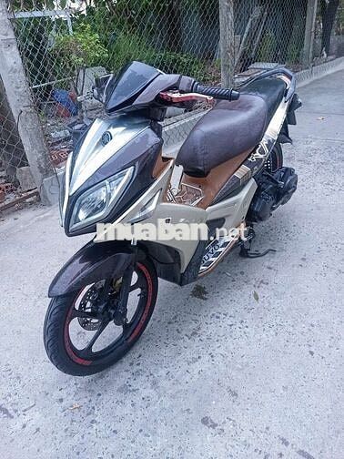 Yamaha Nouvo 4 Nâu, Vàng đồng