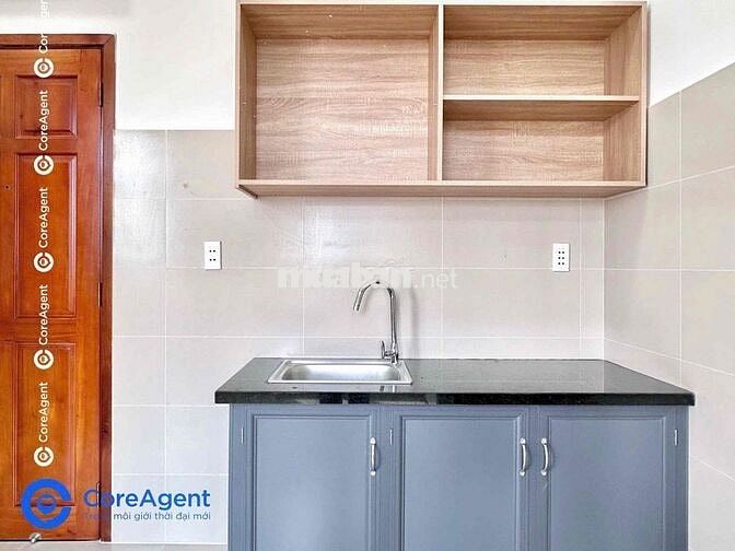 Khai Trương Phòng mới Ban công Luỹ Bán Bích Vườn lài