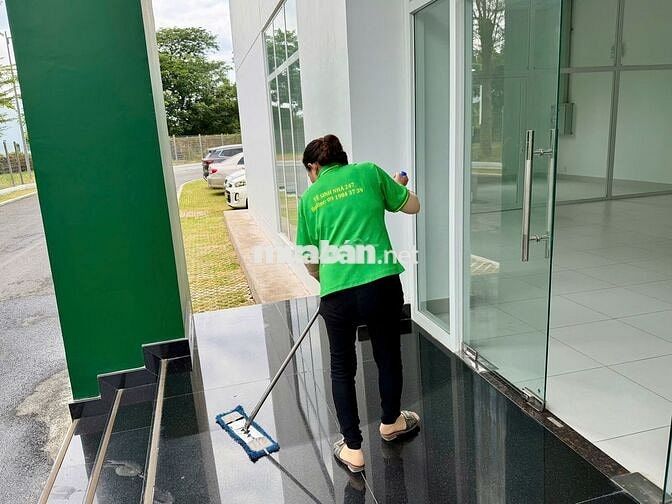 Cần Gấp 3 cô Tạp Vụ ở Dĩ An Bình Dương