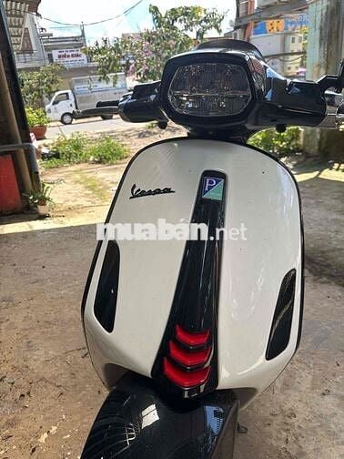 Piaggio Vespa Sprint 125 iGet ABS 2023 Trắng