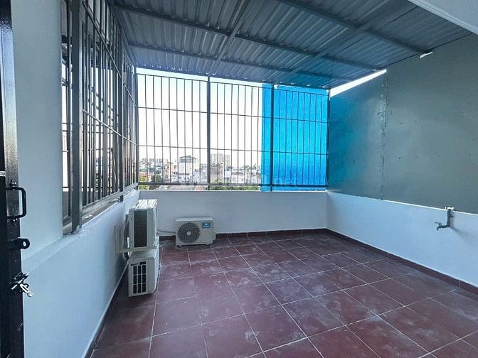NHÀ MỚI đúc 4 Tầng- Hẻm Lê Lư- DT 4x10- chỉ nhỉnh 6 TỶ