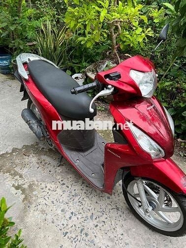 Honda Vision màu Đỏ 2018 k 9 chủ