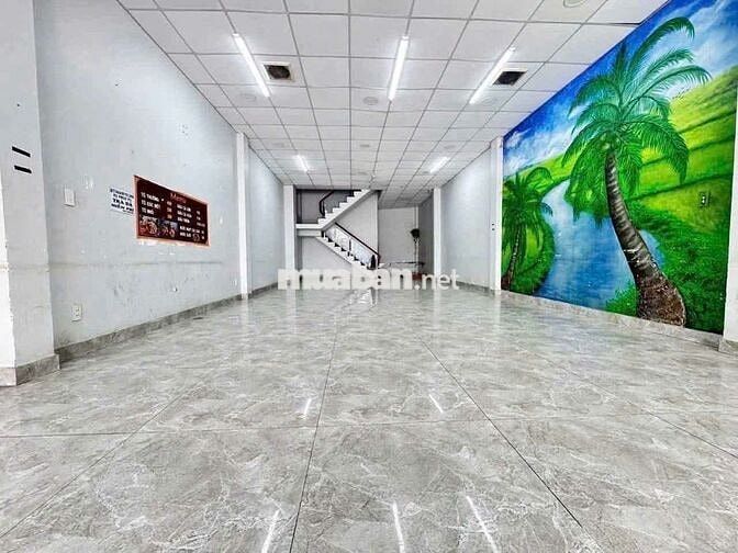 Cho thuê nhà mặt tiền Trần Quốc Toản