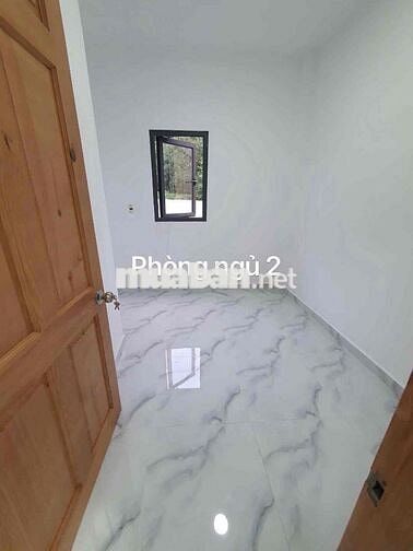 Mình cần pass phòng do có việc cần về Sài Gòn.