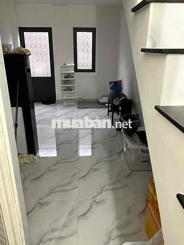 Mình cần pass phòng do có việc cần về Sài Gòn.