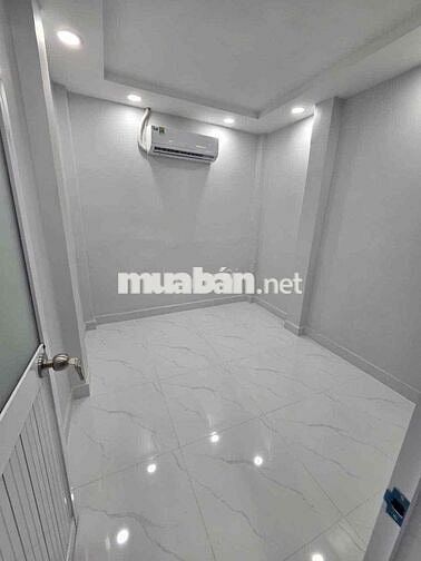 Cho thuê nhà nguyên căn 4PN gần cầu phú mỹ giá 10tr