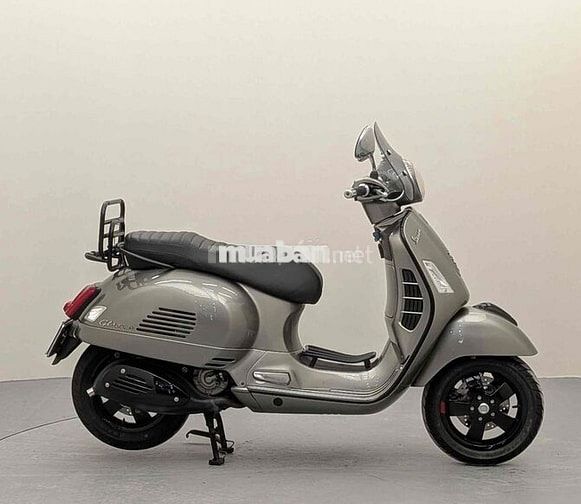 Piaggio Vespa GTS 300 2018 Xám