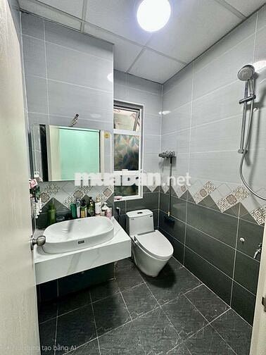 bán CH Tân Hương mới 65m2 thang máy full nội thất nhỉnh 1 tỷ