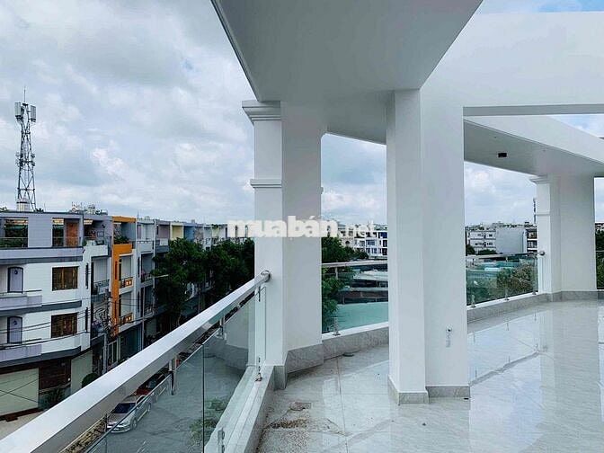Căn 2 Phòng Sân Thượng Thoáng, Sát Aeon
