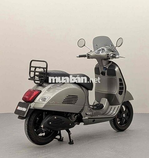 Piaggio Vespa GTS 300 2018 Xám