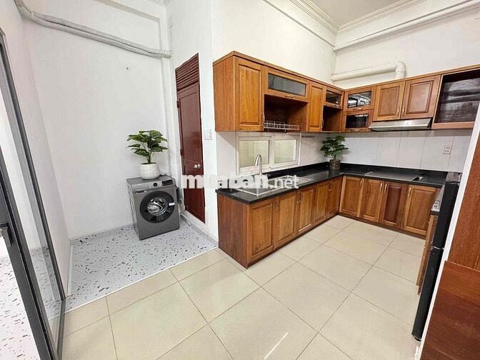 CHDV 2PN full nội thất NGAY CHỢ BÀ CHIỂU