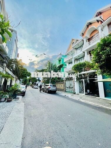 Cho thuê nhà mặt tiền 168C Nguyễn Hoa Lan, Cầu Kiệu, TP.HCM
