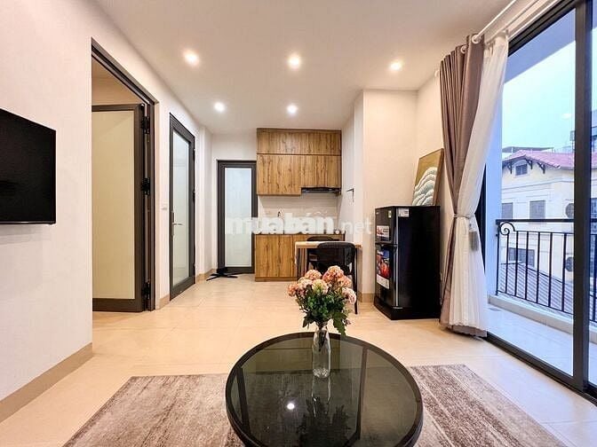 CHO THUÊ CĂN HỘ 1N1K FULL NỘI THẤT BAN CÔNG NGAY NGÕ 290 KIM MÃ 