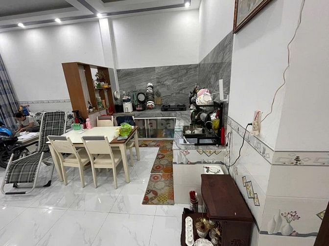 Kẹt tiền bán gấp nhà C4 đường Nguyễn Thị Chiên 125m2 SHR 750 triệu