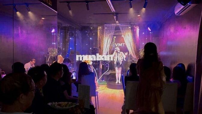 Mặt bằng cafe quận 3 tìm người share ban ngày