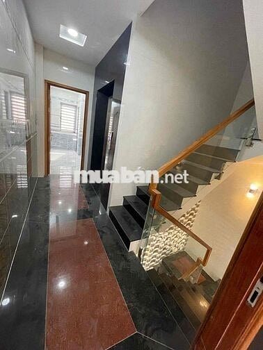 KHAI TRƯƠNG STUDIO MỚI XÂY - NGAY NGÃ TƯ BỐN XÃ - FULL NỘI THẤT