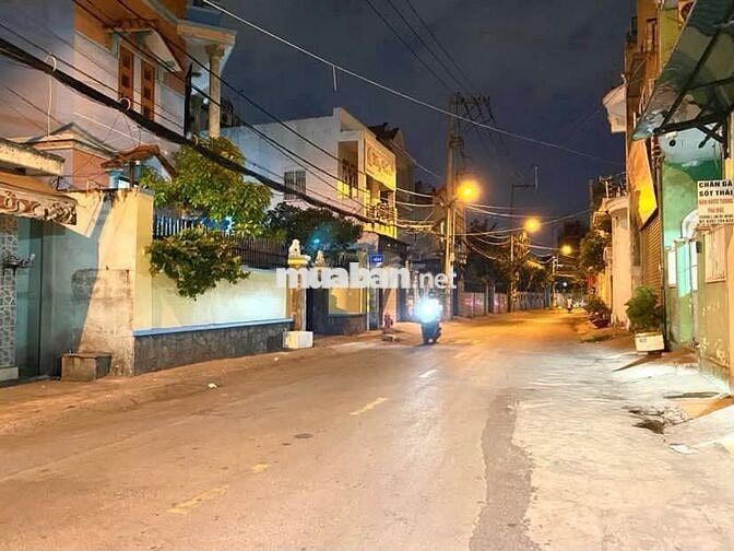 BÁN NHÀ 2 TẦNG HẺM XE HƠI LINH TÂY THỦ ĐỨC 51M2 GIÁ 4,7 TỶ