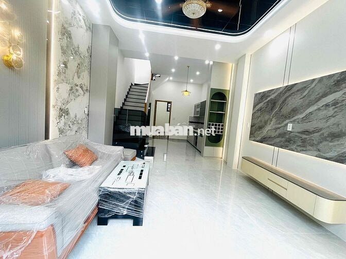 NHà xây mới hoàn toàn-dtsd 107,7m2-ngã tư Chiêu Liêu-đang hoàn công