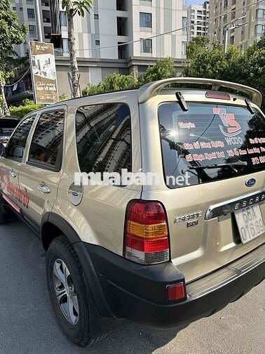 Ford Escape 3.0 Vàng cát