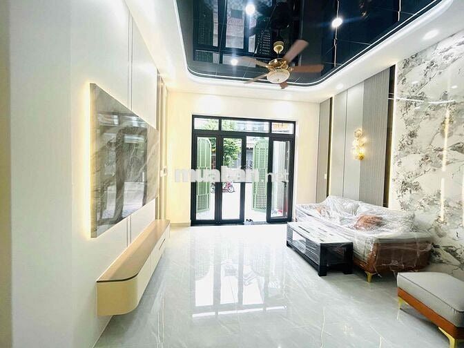 NHà xây mới hoàn toàn-dtsd 107,7m2-ngã tư Chiêu Liêu-đang hoàn công