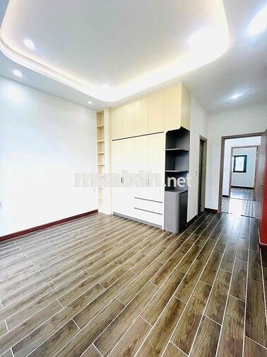 NHà xây mới hoàn toàn-dtsd 107,7m2-ngã tư Chiêu Liêu-đang hoàn công
