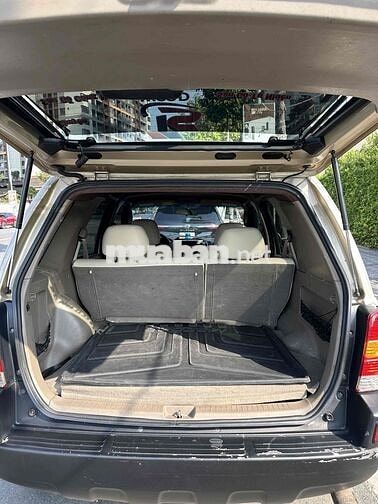 Ford Escape 3.0 Vàng cát