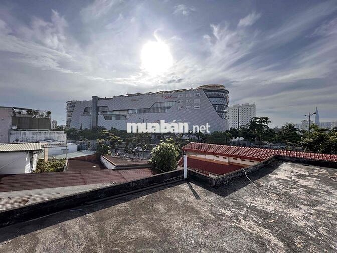 Bán nhà mặt tiền 200 Kha Vạn Cân gần TTTM GiGaMall