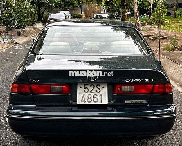 Toyota Camry GLi 1999 Xanh đậm