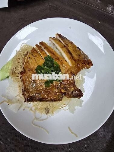 CƠM TẤM KHƯƠNG TUYỂN LÀM RAU& THỊT