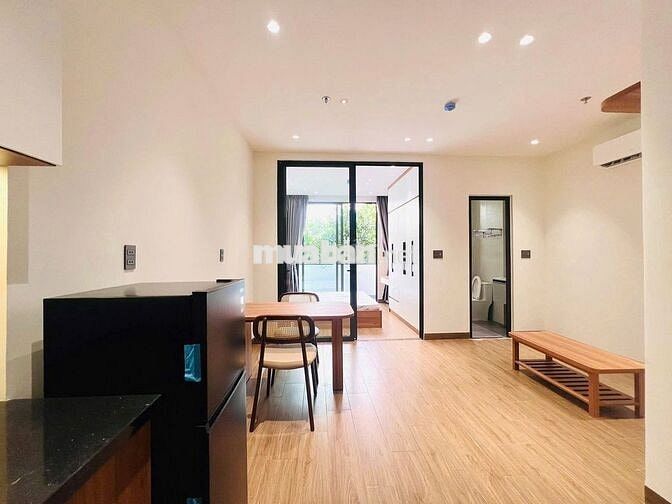 TRỐNG 1 CĂN HỘ TẦNG TRỆT FULL NỘI THẤT MỚI 100%  – CHỈ XÁCH VALI VÀO Ở