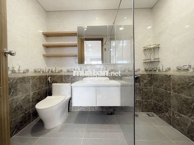 CHO THUÊ NHANH 2PN 2WC 76M2 sunrise city giá chỉ 16tr/ tháng