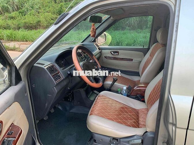 Mitsubishi Jolie Bạc