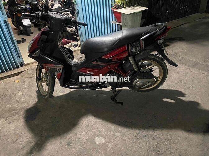 Yamaha Novo 4 Đỏ đen giấy tới đầy đủ