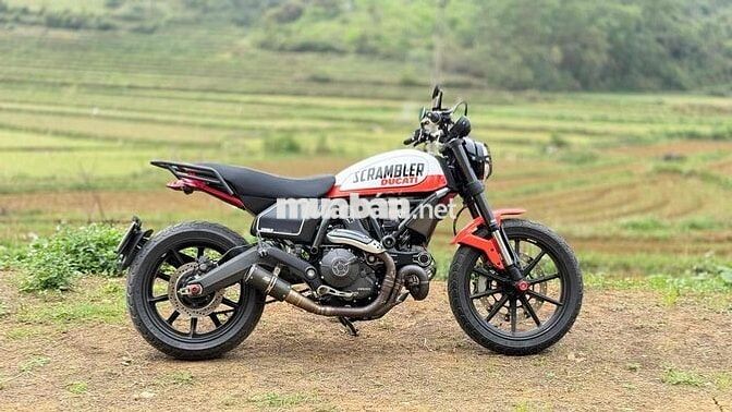 Ducati Scrambler 800 Đỏ trắng