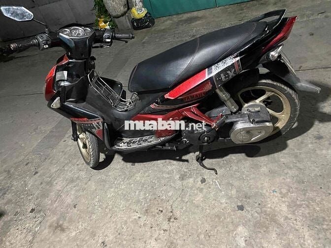 Yamaha Novo 4 Đỏ đen giấy tới đầy đủ