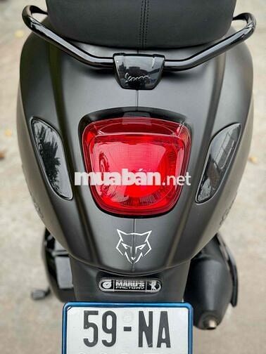 Vespa 125 đen nhám đèn led 2015 Bstp