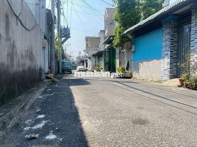 Xưởng mặt tiền giá rẻ - gác lửng, Song Hành, Ng Ảnh Thủ, Trung Chánh